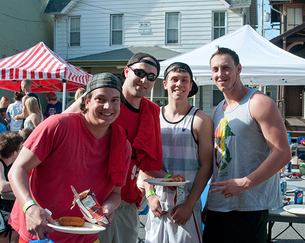 Free food and friendly faces – what more could you ask?!?!!