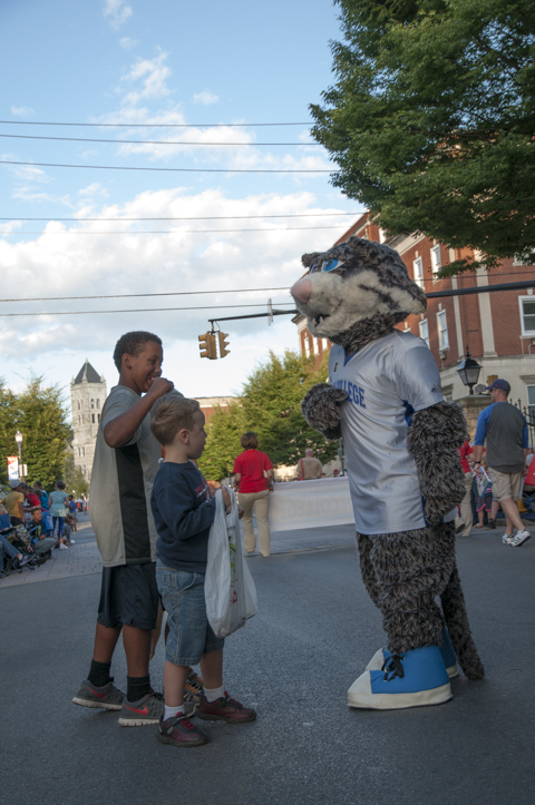 Youngsters greet the beloved mascot.