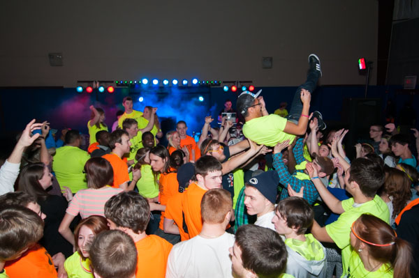 Crowdsurfing, a