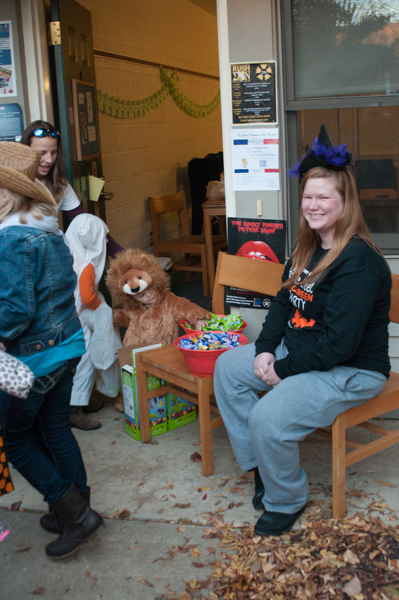 While a host looks the other way, a guest helps himself to a lion's share.