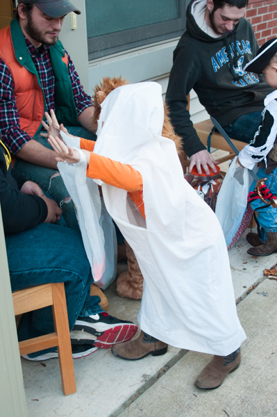 A ghostly greeting along the trail of treats