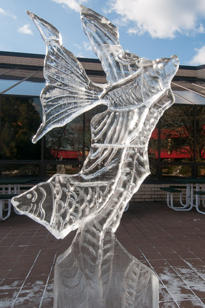 A tall fish figure helped students to learn the “stacked block” technique for building a sculpture.