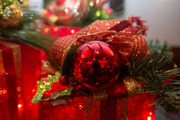 Gifts of the season adorn the Capitol Lounge.