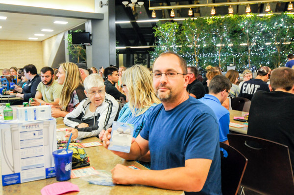 A lucky Dad takes home a gift card!