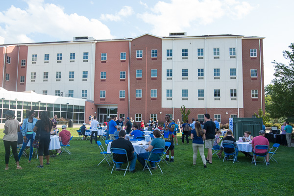 Picture-perfect weather for an August lawn party