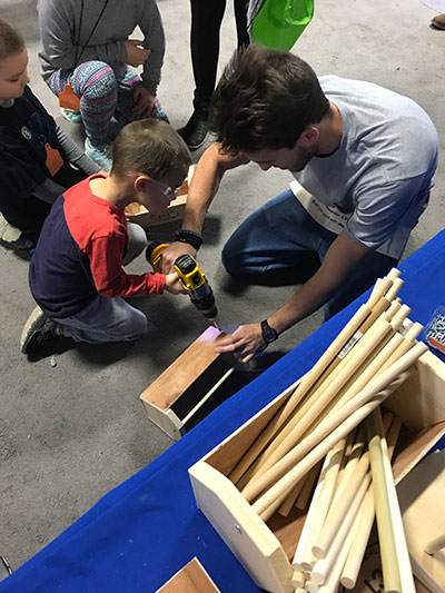 Construction students lend a helping hand to young builders ...