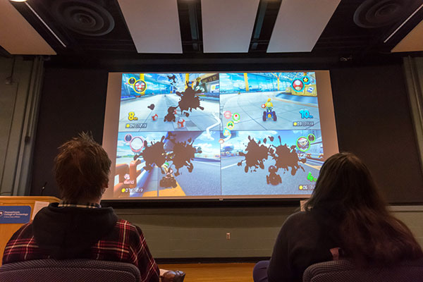 Large-scale fun on the big screen