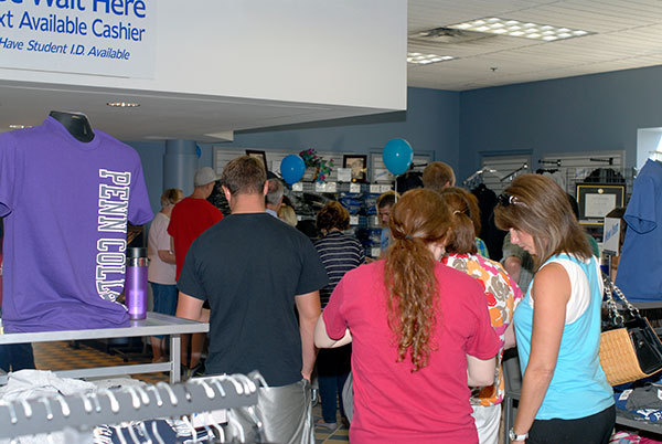With students making textbook purchases for the imminent start of classes, and new Penn College families looking to buy memorabilia before heading home, The College Store saw brisk weekend business.