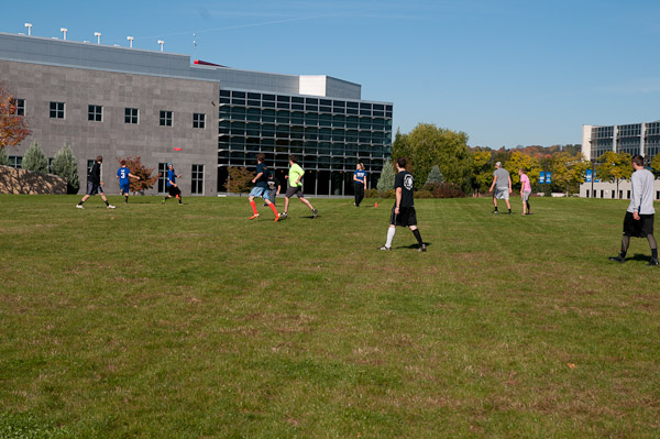 Oh, what a beautiful morning for Ultimate Frisbee fans outside Madigan Library