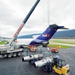 In conjunction with the arrival of the retired FedEx Express plane, several alumni – employees and retirees of FedEx – returned “home” to the Aviation Center, where they helped to remove the plane’s engines and install those that will be used for instruction.