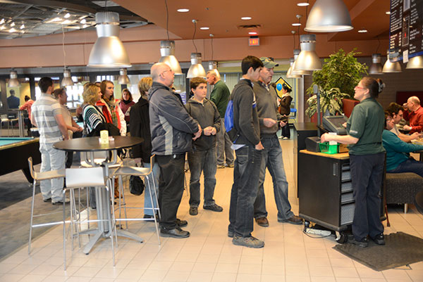 All campus dining units were open to accommodate hungry travelers, including CC Commons.