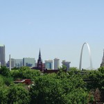 The shimmering Gateway Arch on the St. Louis skyline.