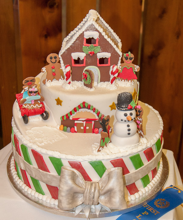 Best of Show – and first place in the Cakes and Decorations course – is bestowed on a seasonal cake by Amanda R. D’Apuzzo, of Morganville, N.J.