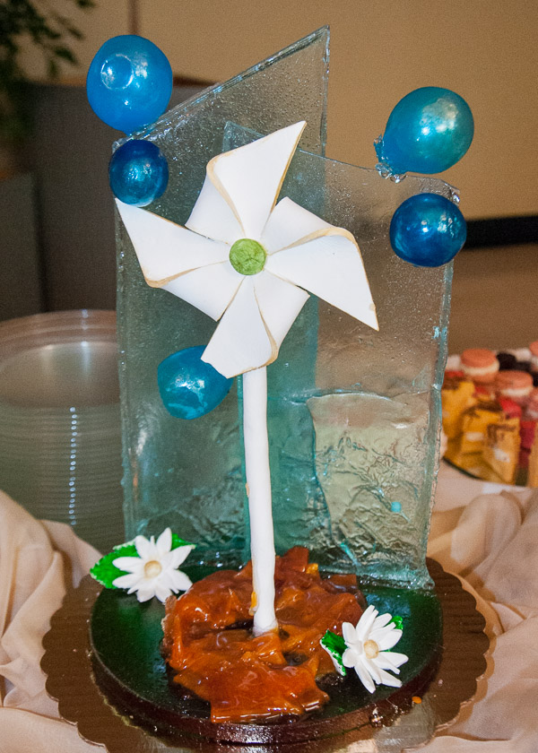 A summery interpretation of the theme, by Tielmann