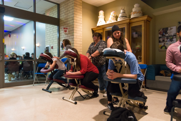 Free massages provide stress relief.