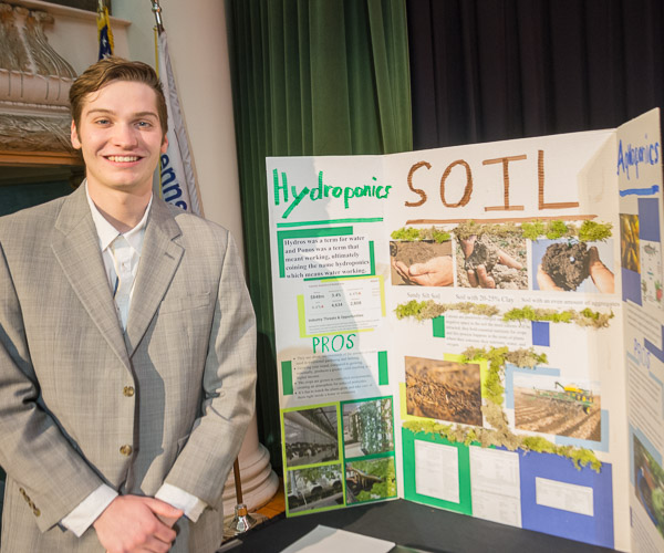 Dylan H. Therrien, of Reading, presents research into the benefits of hydroponic, aquaponics and traditional soil gardening and farming.
