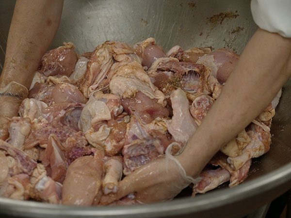 Now THAT'S a bowl of chicken wings!