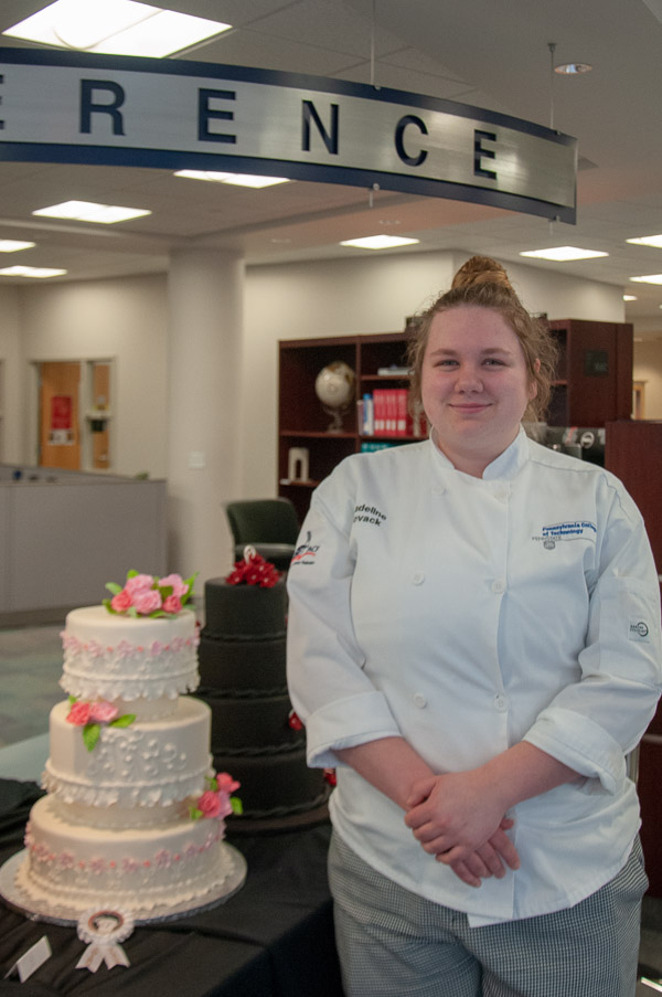 Madeline J. Novack, of Selinsgrove, with her third-place winning cake ...