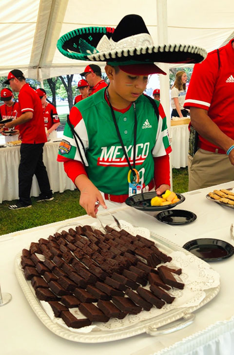 ... where it was unscientifically confirmed, by this Mexico player, that brownies are an essential part of a balanced meal.