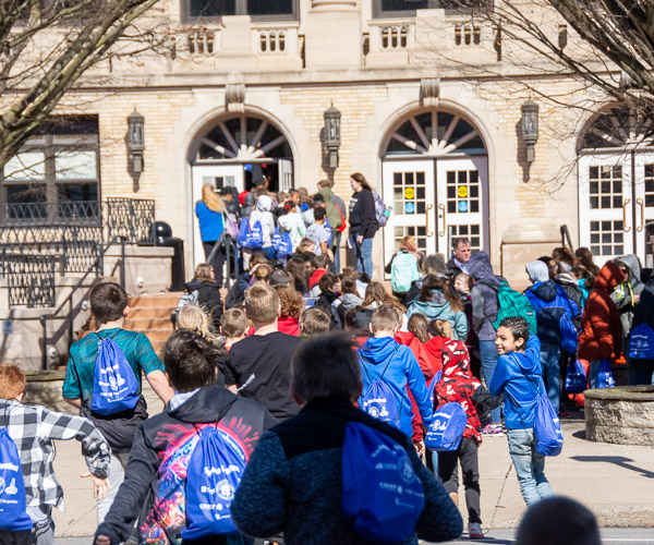 Crowds of fifth-graders cross Third Street as they wrap up a demonstration on electricity by Franklin Institute in the Bardo Gym and head for an equally engaging demonstration on molecular gastronomy by the college’s School of Business & Hospitality.