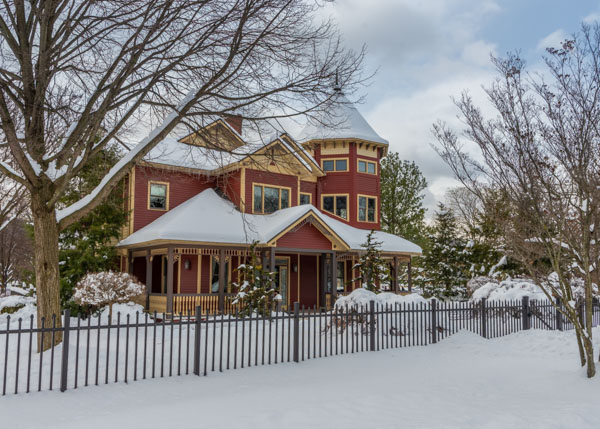 A picturesque campus landmark the whole year 'round, The Victorian House is a snow-capped stunner this winter.