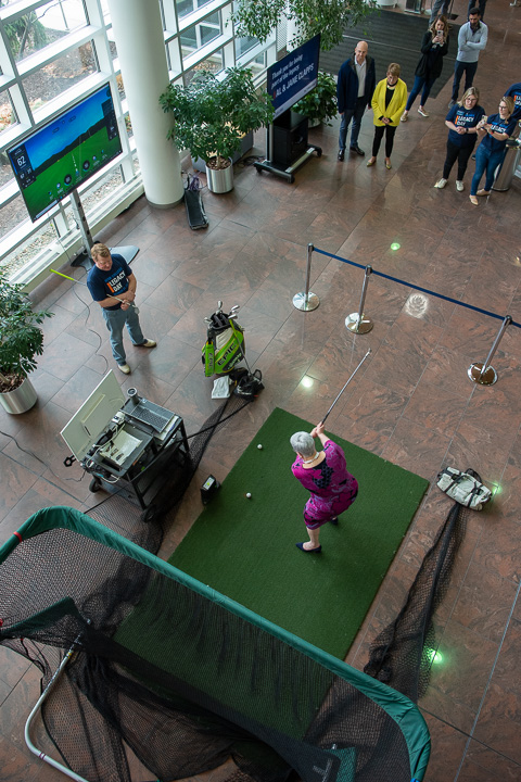 Undaunted by the gallery forming to the south, Gilmour shows she's got game.