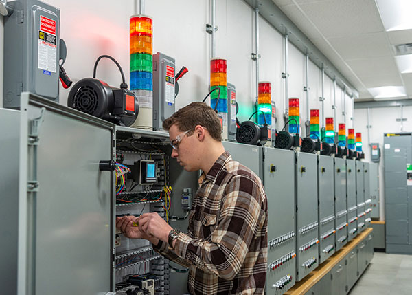 Exposure to motor controls (similar to the lab experience of this Pennsylvania College of Technology electrical student) will comprise just one of the hands-on sessions to be offered in a Fall 2023 career exploration program funded by a $5,000 PPL Foundation grant to the college. 