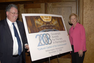 Philip Horn, executive director of the Pennsylvania Council on the Arts, and Marjorie O. Rendell, unveil Williamsport as the 2008 Cultural Capital of Pennsylvania.