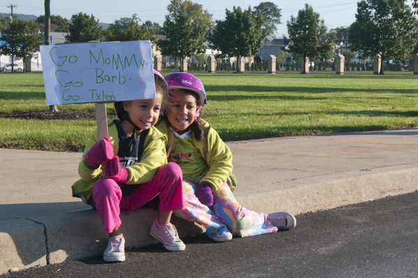 Fans gather at the Health Sciences 5K starting line.
