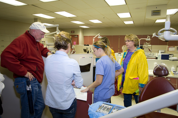 Tours of the dental hygiene clinic help visitors get acquainted with their students' academic surroundings.