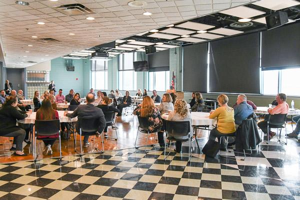 Attendees fill the tables in Penn's Inn. 