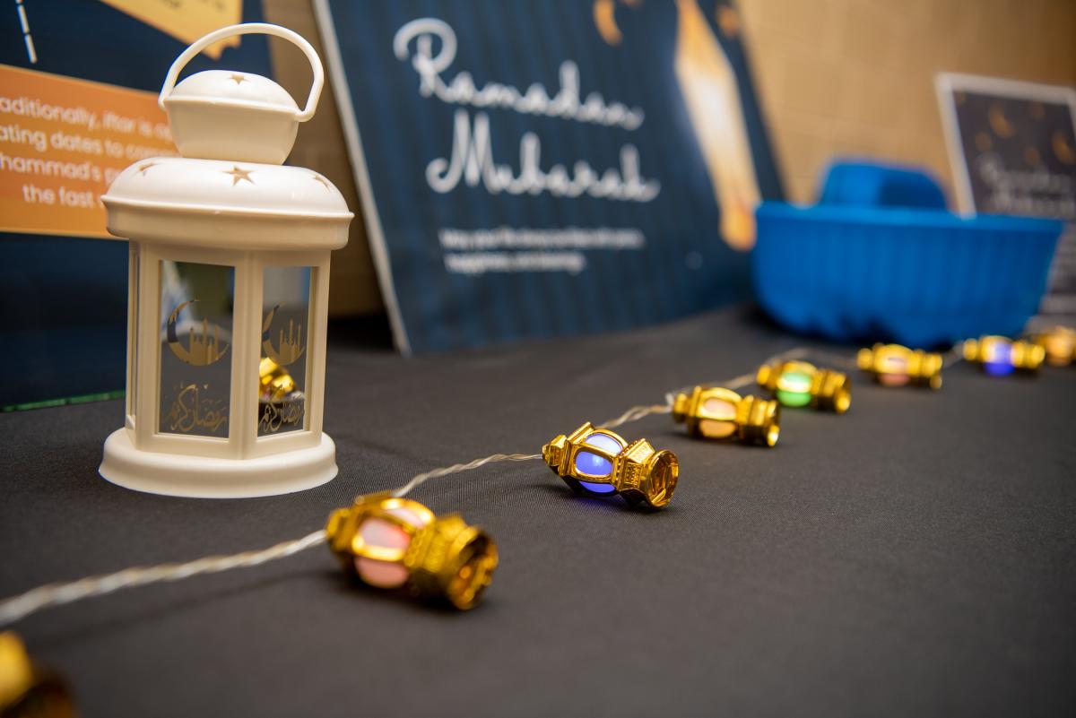 A table displays Ramadan lanterns, a symbol of hope and “light in the darkness.”