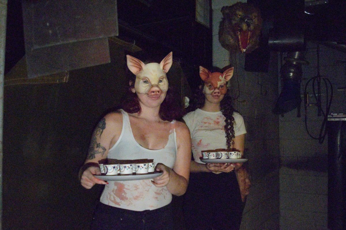 Thirtsy? All right, but don't make a pig of yourself!