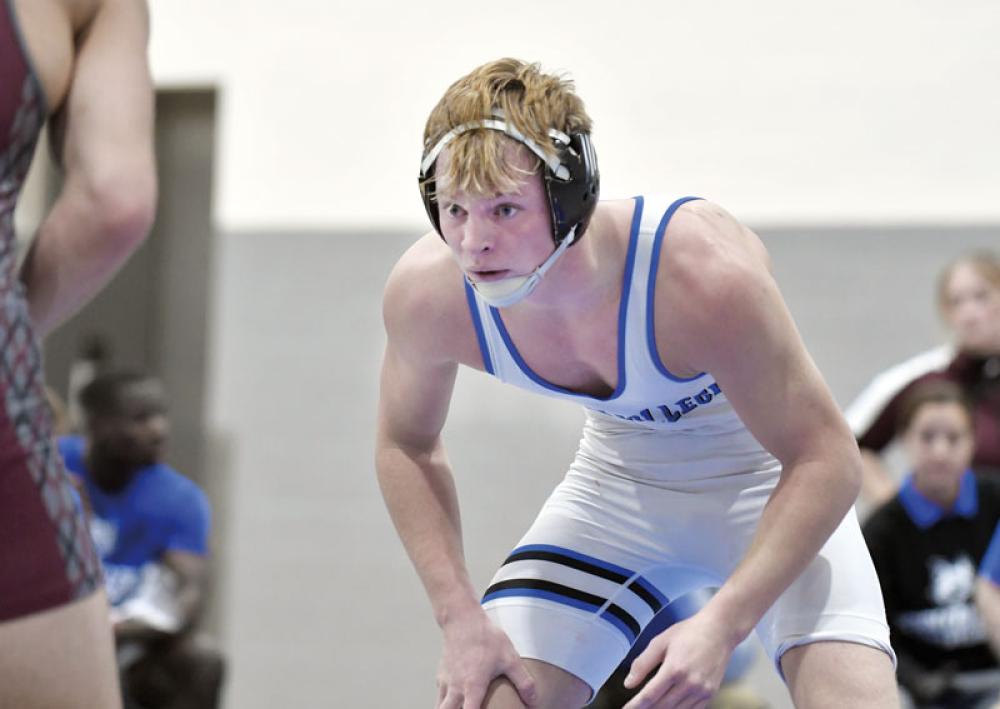 Carter Davis ’28, Wrestling