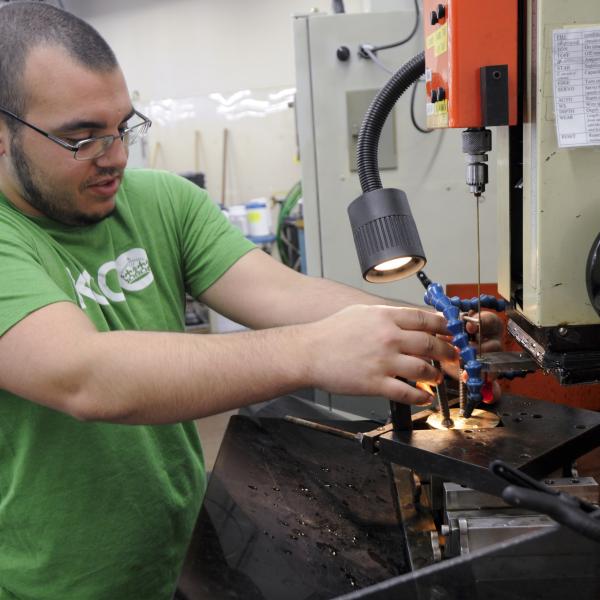 Manufacturing Engineering Technology Student