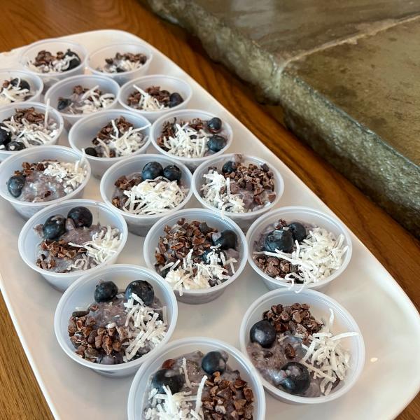 Students had a chance to sample Kitchen Repose’s overnight blueberry oats with cocoa nibs and coconut.